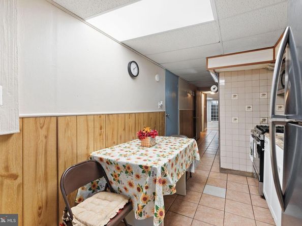 1926 Beyer Avenue, Philadelphia PA 19115