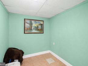 1926 Beyer Avenue, Philadelphia PA 19115