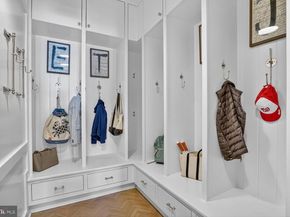 3708 N Vermont Street N, Arlington VA 22207