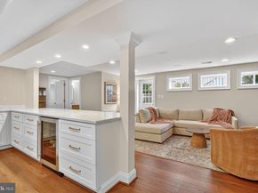 3708 N Vermont Street N, Arlington VA 22207