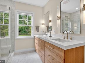 3708 N Vermont Street N, Arlington VA 22207