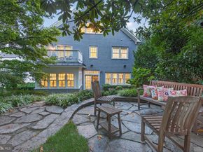 3708 N Vermont Street N, Arlington VA 22207