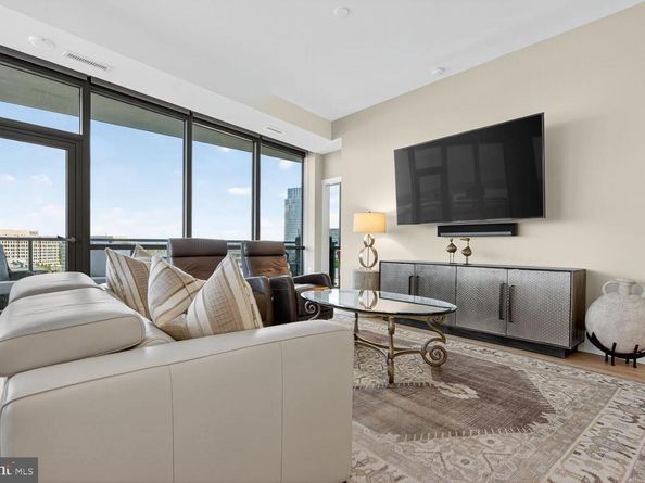 7887 Jones Branch Drive 702, Mclean VA 22102