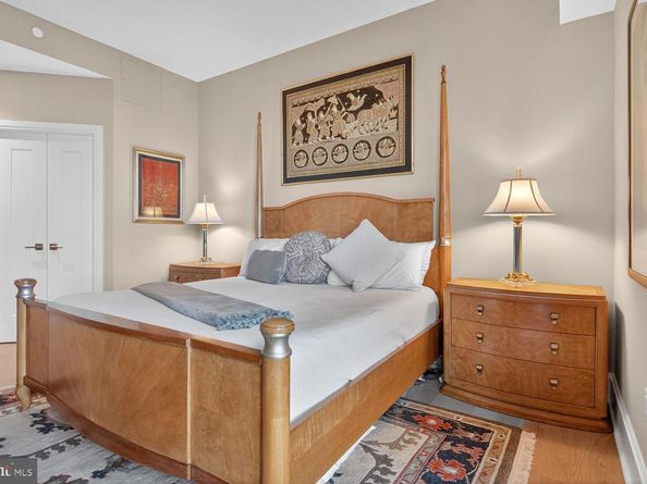 7887 Jones Branch Drive 702, Mclean VA 22102