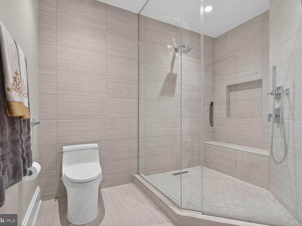 7887 Jones Branch Drive 702, Mclean VA 22102