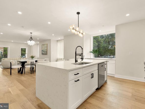 1631 G Street SE, Washington DC 20003