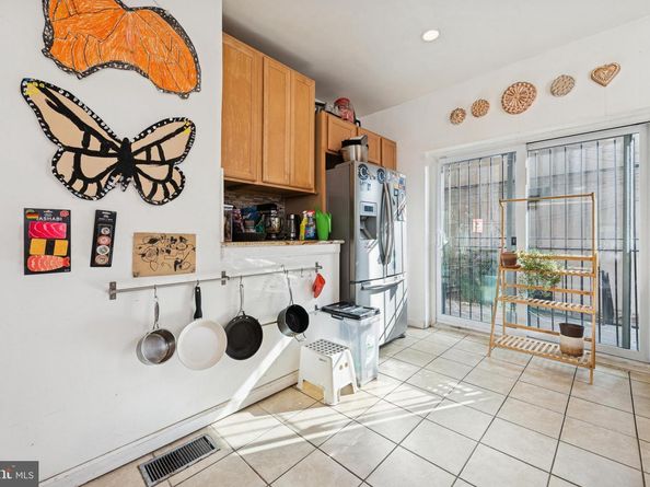 419 S 51st Street, Philadelphia PA 19143