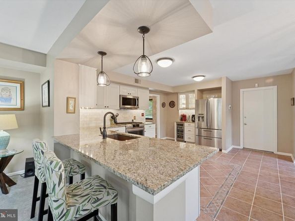 857 Hamilton Drive, Lafayette Hill PA 19444