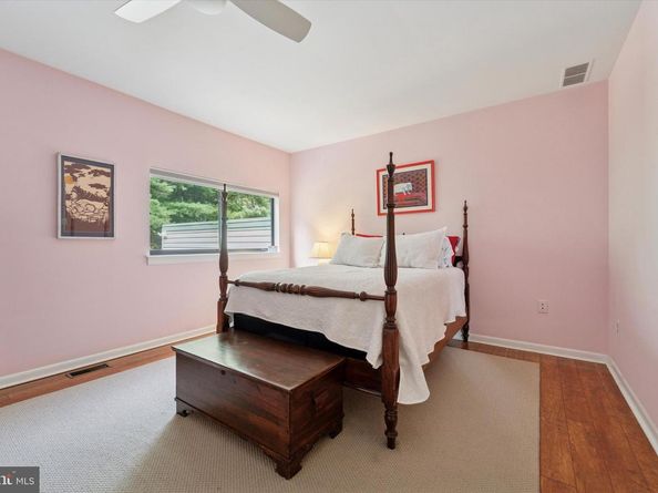 857 Hamilton Drive, Lafayette Hill PA 19444