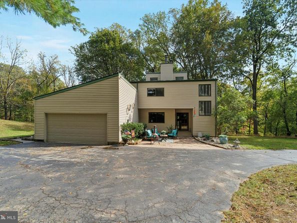 857 Hamilton Drive, Lafayette Hill PA 19444