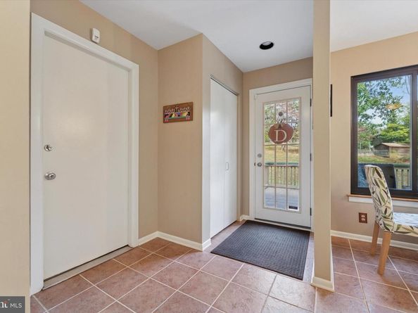 857 Hamilton Drive, Lafayette Hill PA 19444
