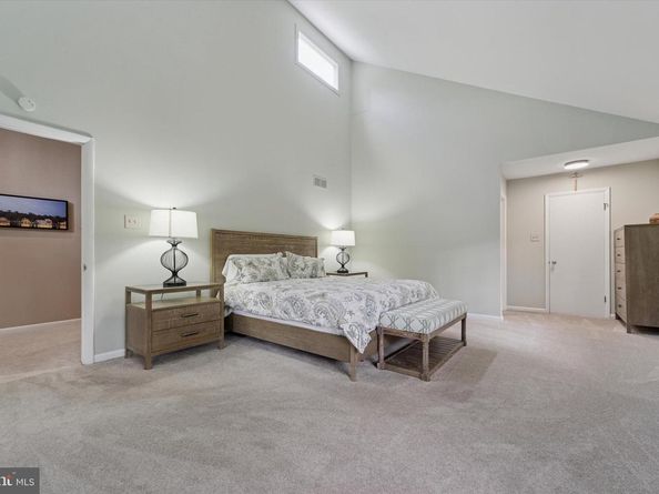 857 Hamilton Drive, Lafayette Hill PA 19444