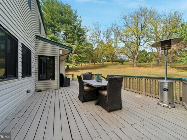 857 Hamilton Drive, Lafayette Hill PA 19444