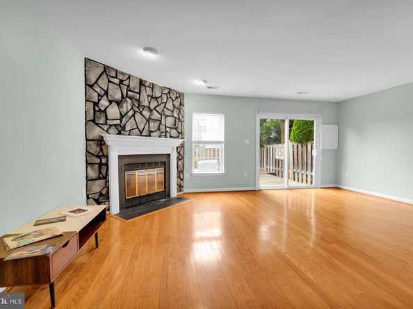7930 Peyton Forest Trail, Annandale VA 22003