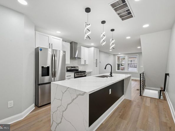 263 W Sulis Street, Philadelphia PA 19120