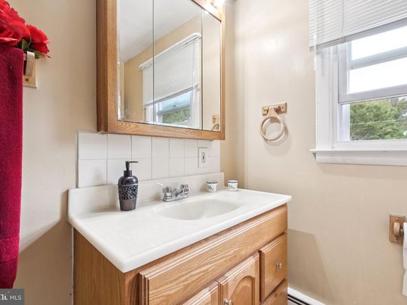 1319 Rosalie Avenue, Bensalem PA 19020