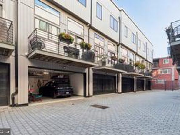 819 N Orkney Street, Philadelphia PA 19123