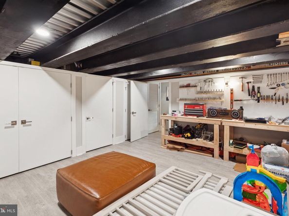 819 N Orkney Street, Philadelphia PA 19123