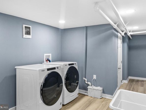 5142 Locust Street, Philadelphia PA 19139