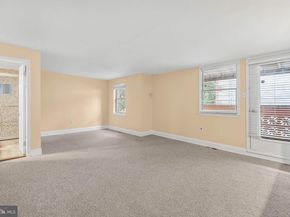 238 Queen Street 1, Philadelphia PA 19147