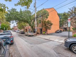 238 Queen Street 1, Philadelphia PA 19147
