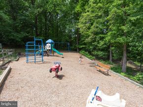 2300 Pimmit Drive 919, Falls Church VA 22043