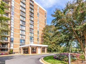 2300 Pimmit Drive 919, Falls Church VA 22043