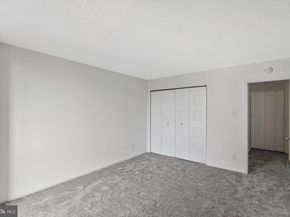 2300 Pimmit Drive 919, Falls Church VA 22043