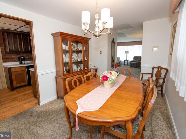 3414 Aubrey Avenue, Philadelphia PA 19114