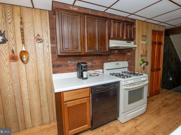 3414 Aubrey Avenue, Philadelphia PA 19114