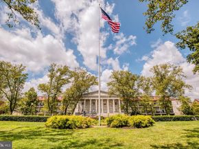 600 Commodore Court 2631, Philadelphia PA 19146