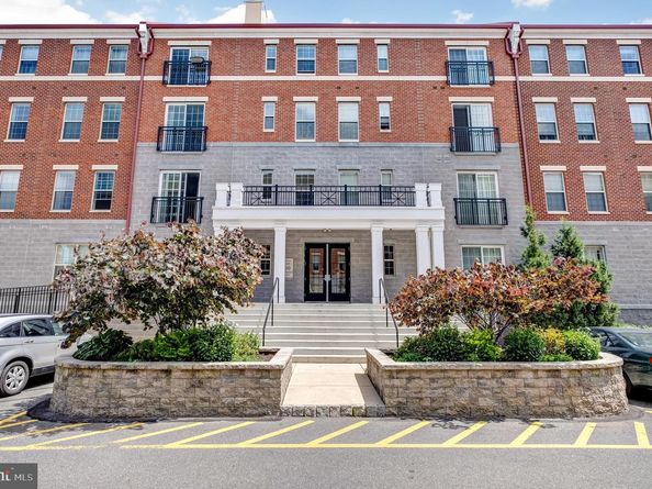 600 Commodore Court 2631, Philadelphia PA 19146