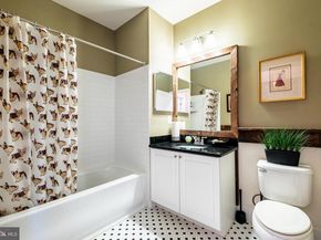 600 Commodore Court 2631, Philadelphia PA 19146