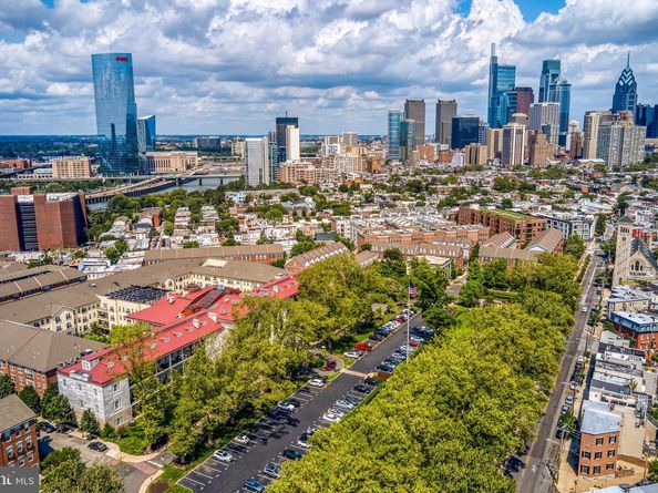 600 Commodore Court 2631, Philadelphia PA 19146
