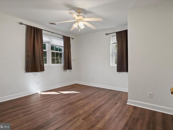 8601 Raglan Road, Vienna VA 22182