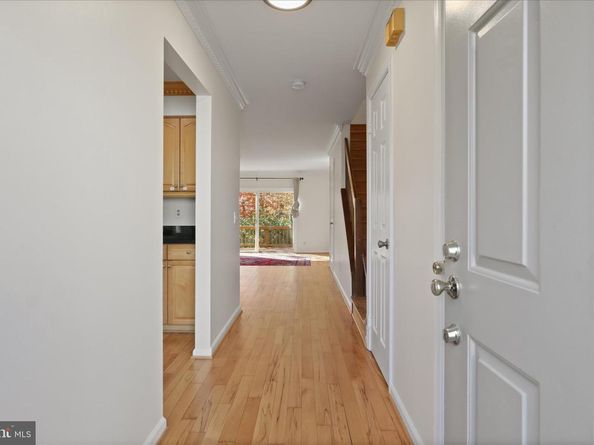 8601 Raglan Road, Vienna VA 22182