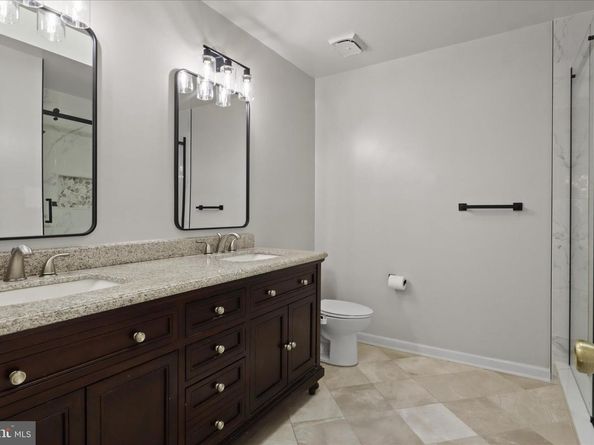 8601 Raglan Road, Vienna VA 22182