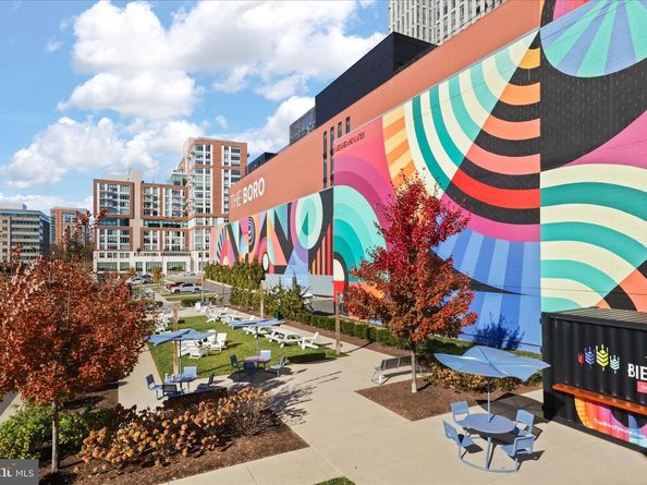 8601 Raglan Road, Vienna VA 22182