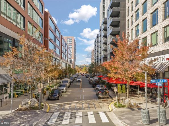 8601 Raglan Road, Vienna VA 22182