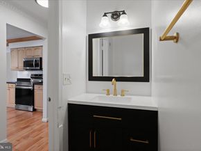 8601 Raglan Road, Vienna VA 22182