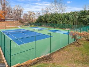 1655 Oakwood Drive N420, Narberth PA 19072