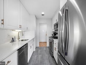 1655 Oakwood Drive N420, Narberth PA 19072