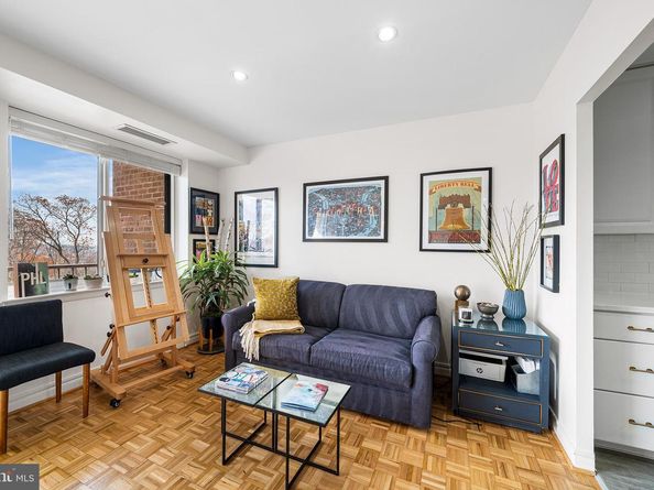 1655 Oakwood Drive N420, Narberth PA 19072