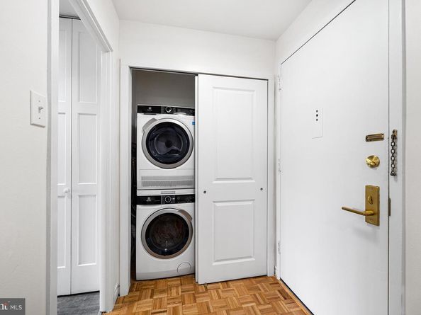 1655 Oakwood Drive N420, Narberth PA 19072