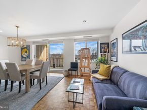 1655 Oakwood Drive N420, Narberth PA 19072