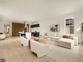 329 8TH St NE, Washington DC 20002