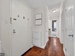 1727 Massachusetts Avenue NW 807, Washington DC 20036