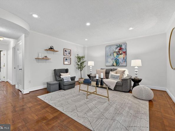 1727 Massachusetts Avenue NW 807, Washington DC 20036