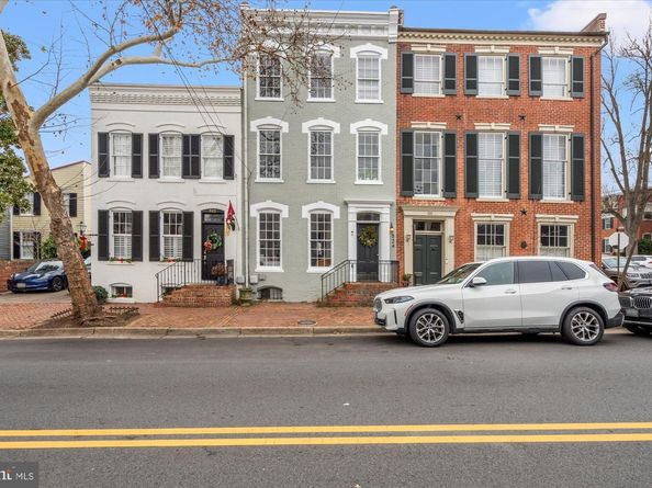 524 Queen Street, Alexandria VA 22314