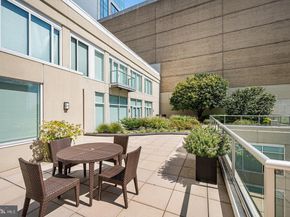 23 S 23rd Street 7D, Philadelphia PA 19103